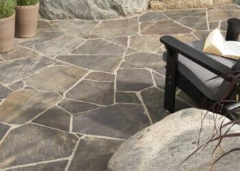 Что представляет собой плитняк и в каких сферах он применяется