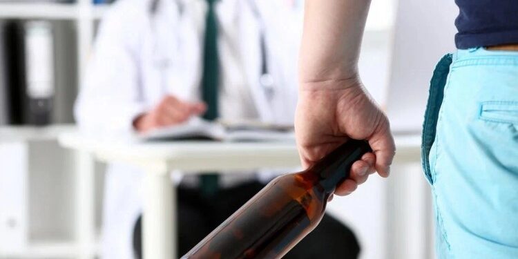 Куда обратиться, если вашим близким необходимо лечение алкоголизма