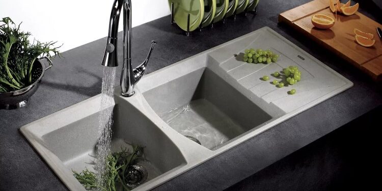Какие средства использовать для ухода за мойкой из искусственного камня