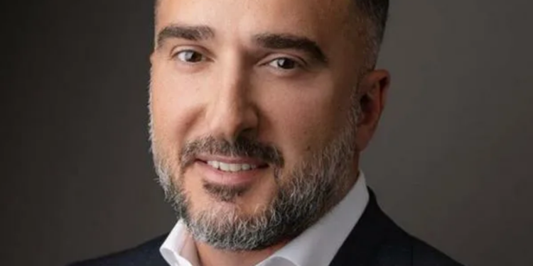 Хачатуров Тигран Гарикович: история карьерного роста