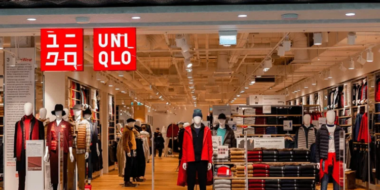 Обзор услуг доставки Uniqlo в Казахстан с помощью Meest Shopping