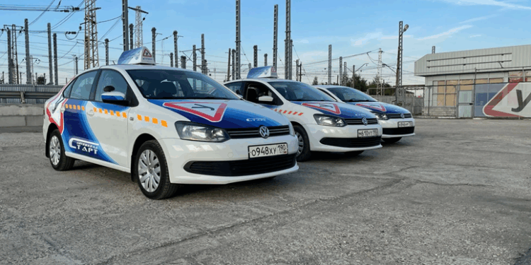 Автошкола Старт: какие услуги может предложить и несколько советов