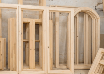 Важные моменты в процессе установки деревянных окон