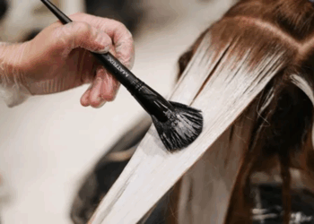 Парикмахер колорист: достоинства, правила и советы по обучению