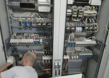 Технология выполнения монтажа вводно-распределительного устройства