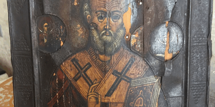 Антикварные иконы: их разновидности и главные преимущества