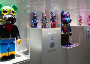 Bearbrick: идеальный подарок для любителей дизайнерских игрушек