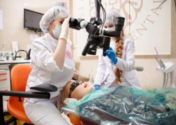 Почему выбирают SimClinic: современные технологии и опытные стоматологи