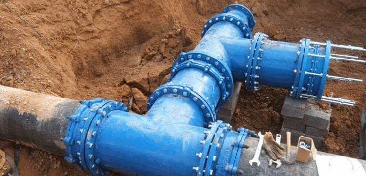 Преимущества и особенности установки чугунной запорной арматуры для водопровода