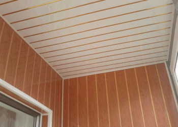 Преимущества и правила отделки стен ПВХ панелями для уютных интерьеров