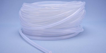 Назначение и сферы использования силиконовых дренажных трубок в медицине и промышленности