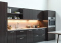 Основы выбора и требования к мебели для кухни для создания комфортной и функциональной среды