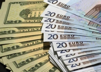 Как безопасно обменять валюту: советы, которые сэкономят деньги и уберегут от мошенничества