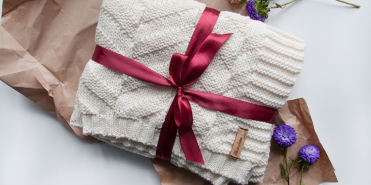 Идеи и советы по оригинальной презентации полотенец для украшения и подарка