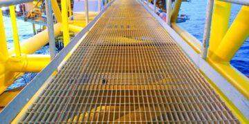 Сварной настил применение: особенности и преимущества в строительстве и производстве