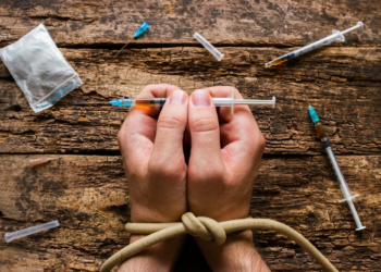 Вплив сімейного середовища на розвиток та лікування наркоманії