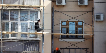 Жалобы на ПИК-Комфорт: с чего начать борьбу за чистоту и перерасчет