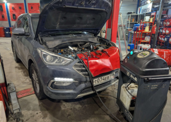 ТО Hyundai Santa Fe: правила обслуживания, регламент работ и полезные советы